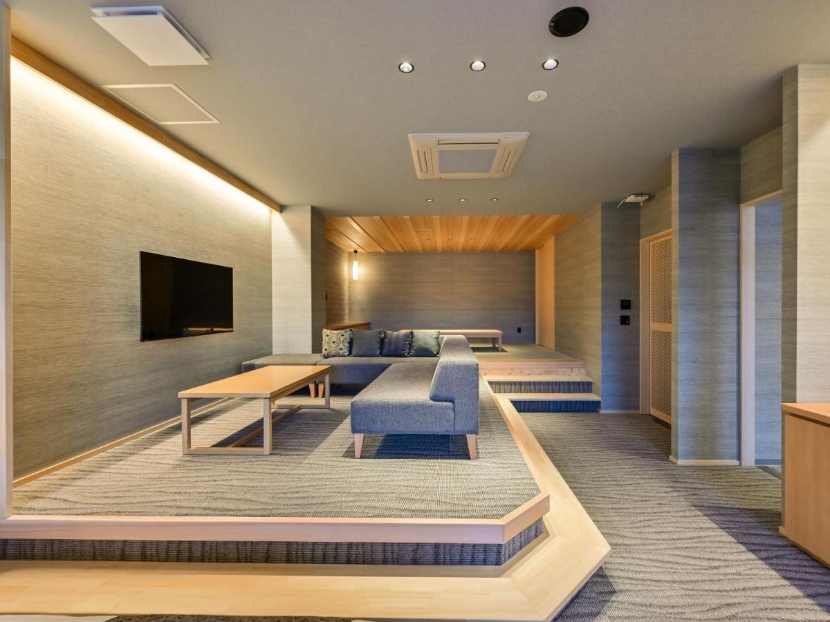 Hitoyoshi Onsen Nabeya Hotel Buitenkant foto