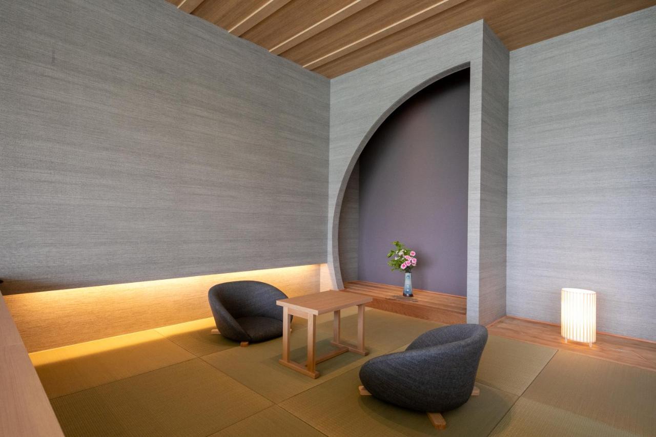 Hitoyoshi Onsen Nabeya Hotel Buitenkant foto