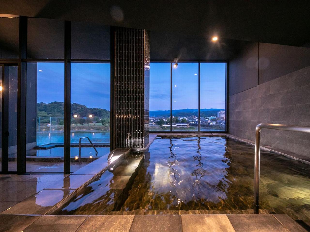 Hitoyoshi Onsen Nabeya Hotel Buitenkant foto