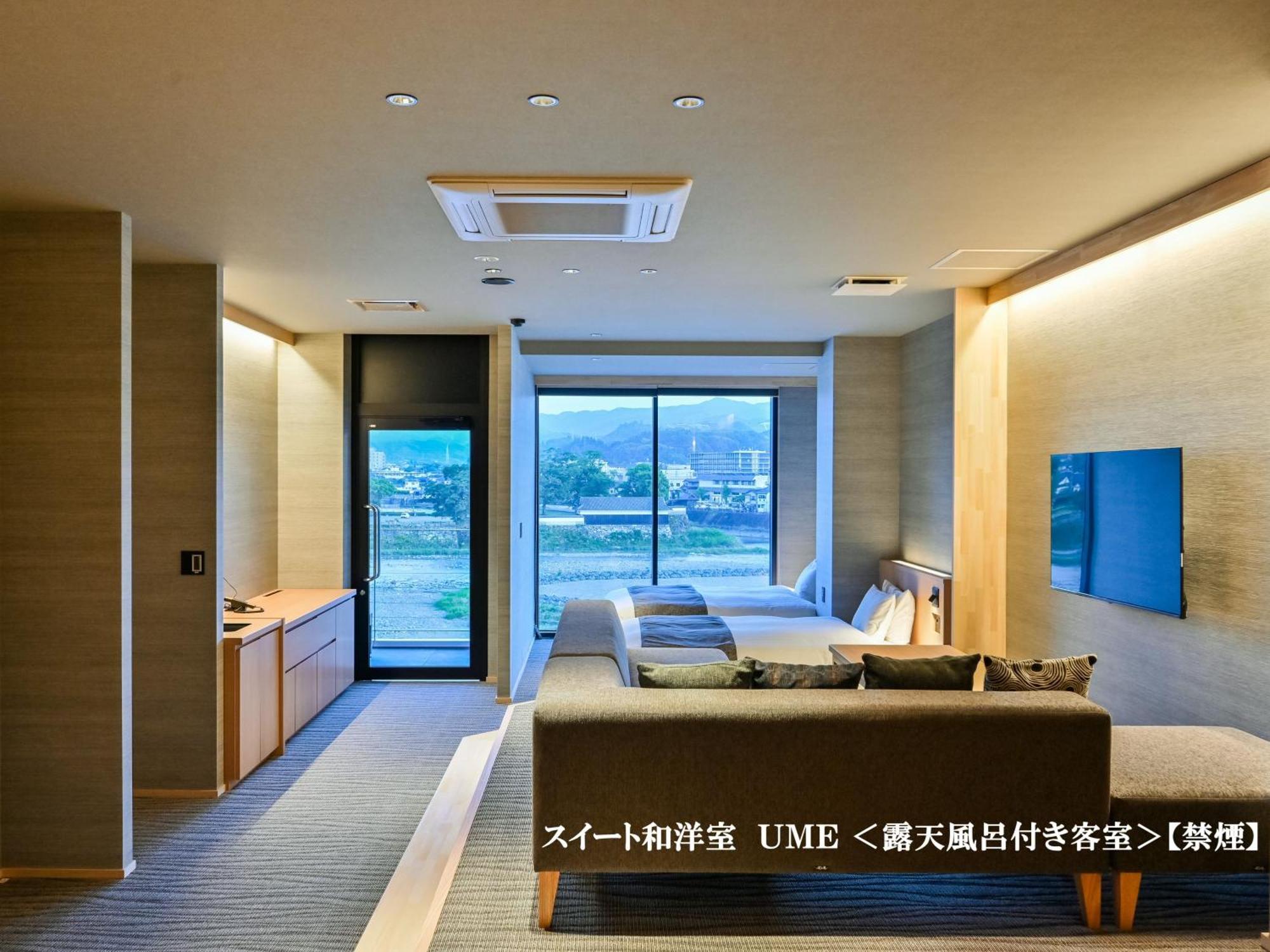 Hitoyoshi Onsen Nabeya Hotel Buitenkant foto