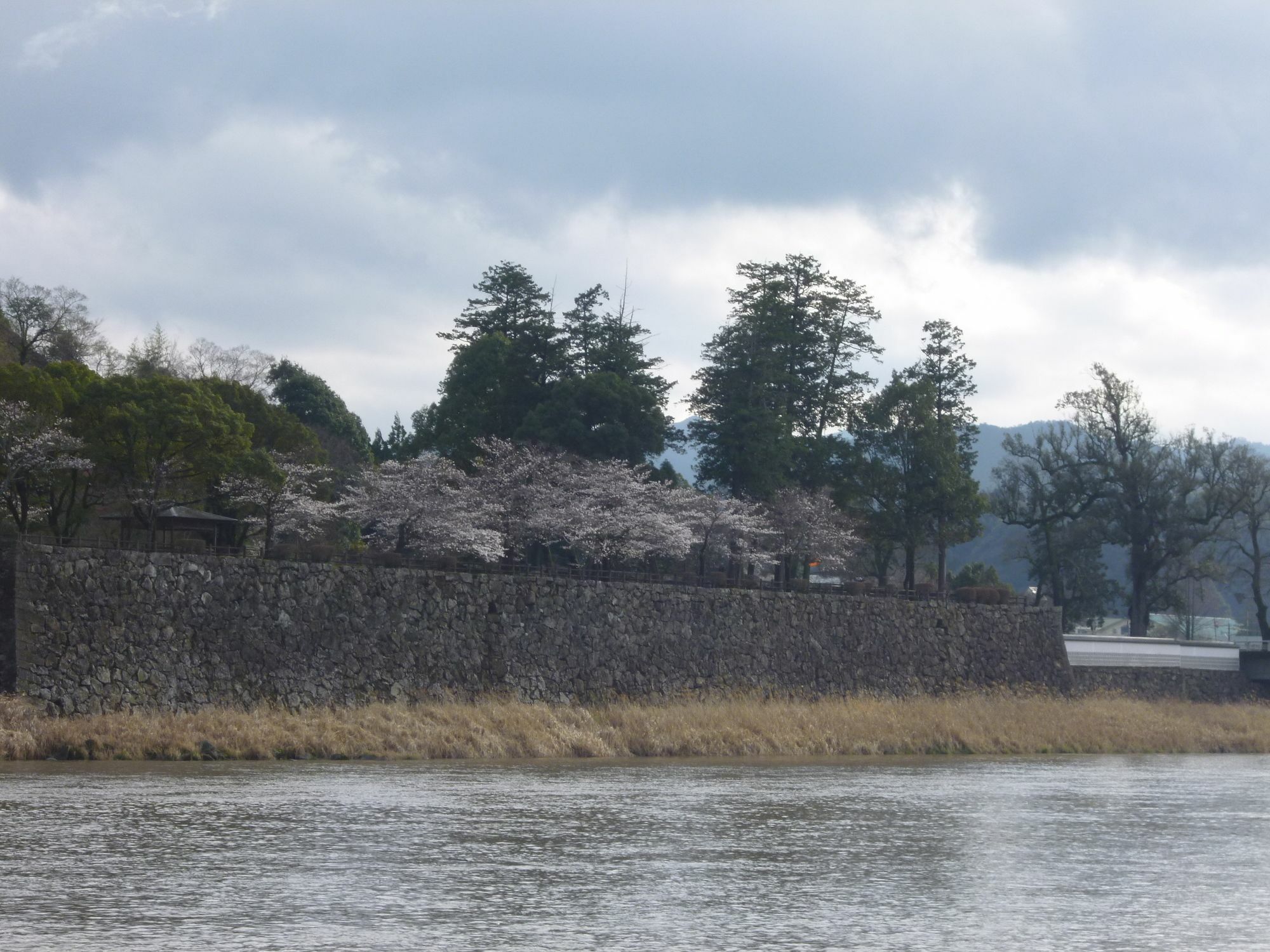 Hitoyoshi Onsen Nabeya Hotel Buitenkant foto