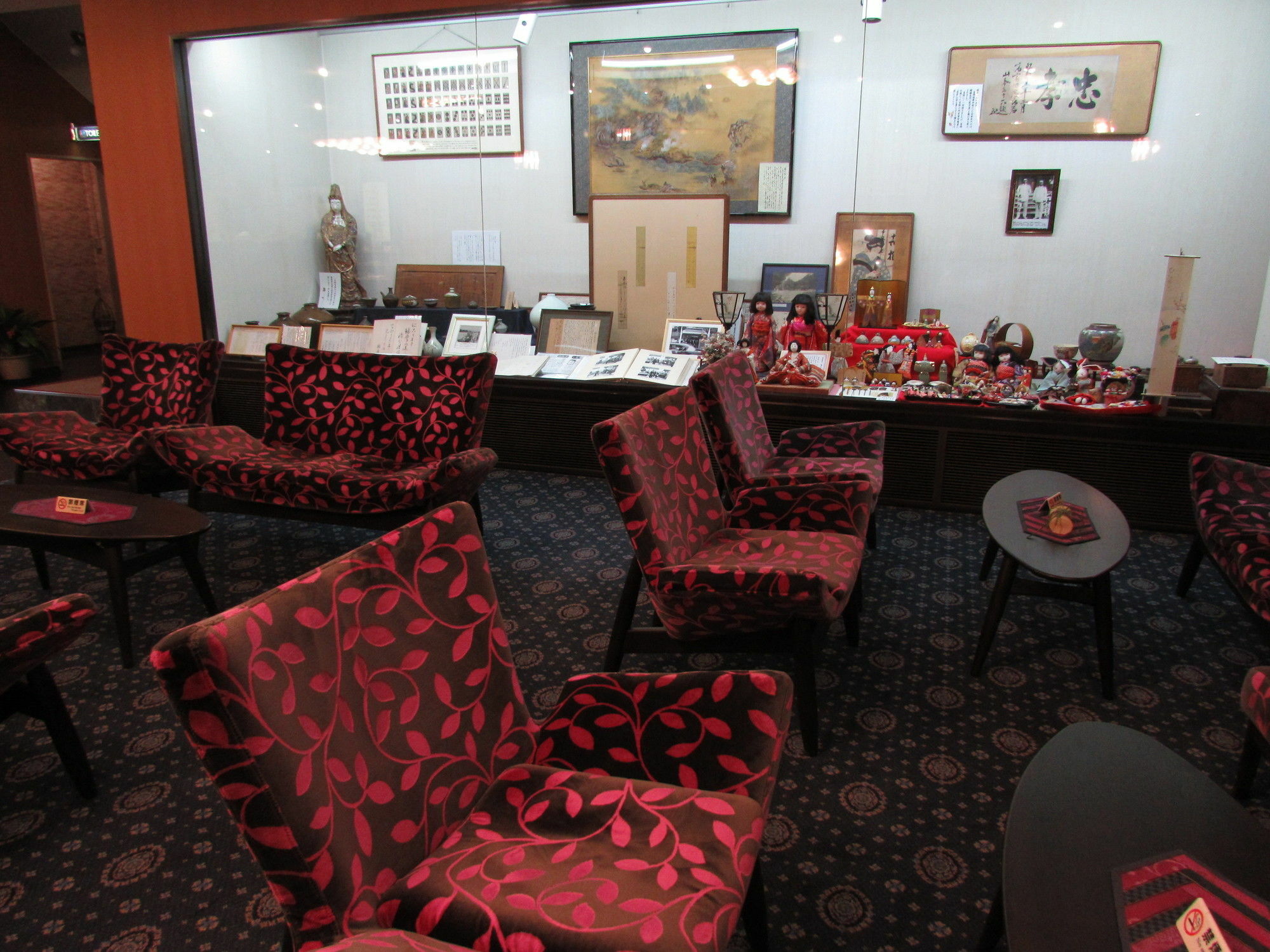 Hitoyoshi Onsen Nabeya Hotel Buitenkant foto